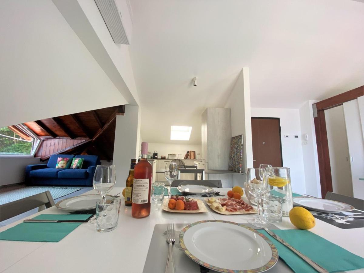 Appartement La Rondinella - Loft With Fantastic View On Lake Como à Argegno Extérieur photo
