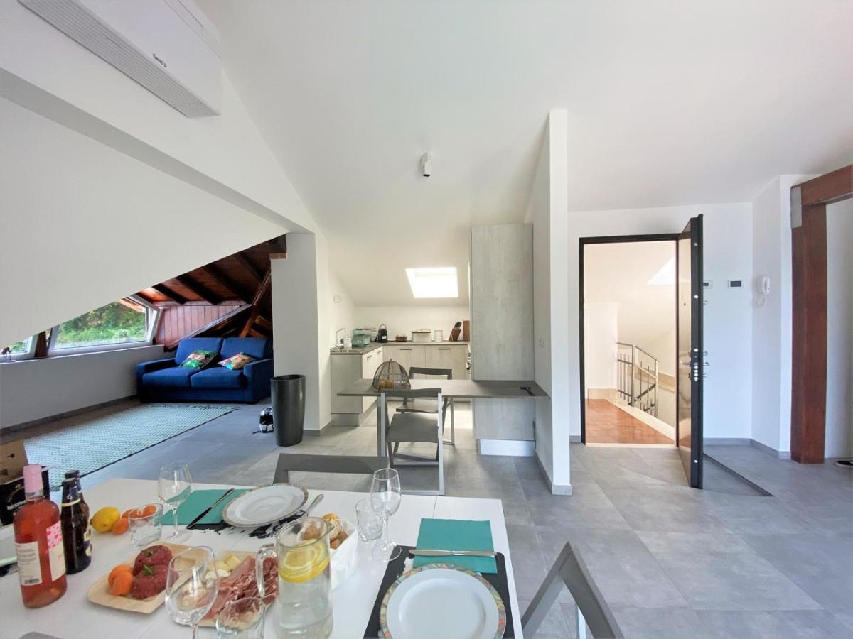 Appartement La Rondinella - Loft With Fantastic View On Lake Como à Argegno Extérieur photo