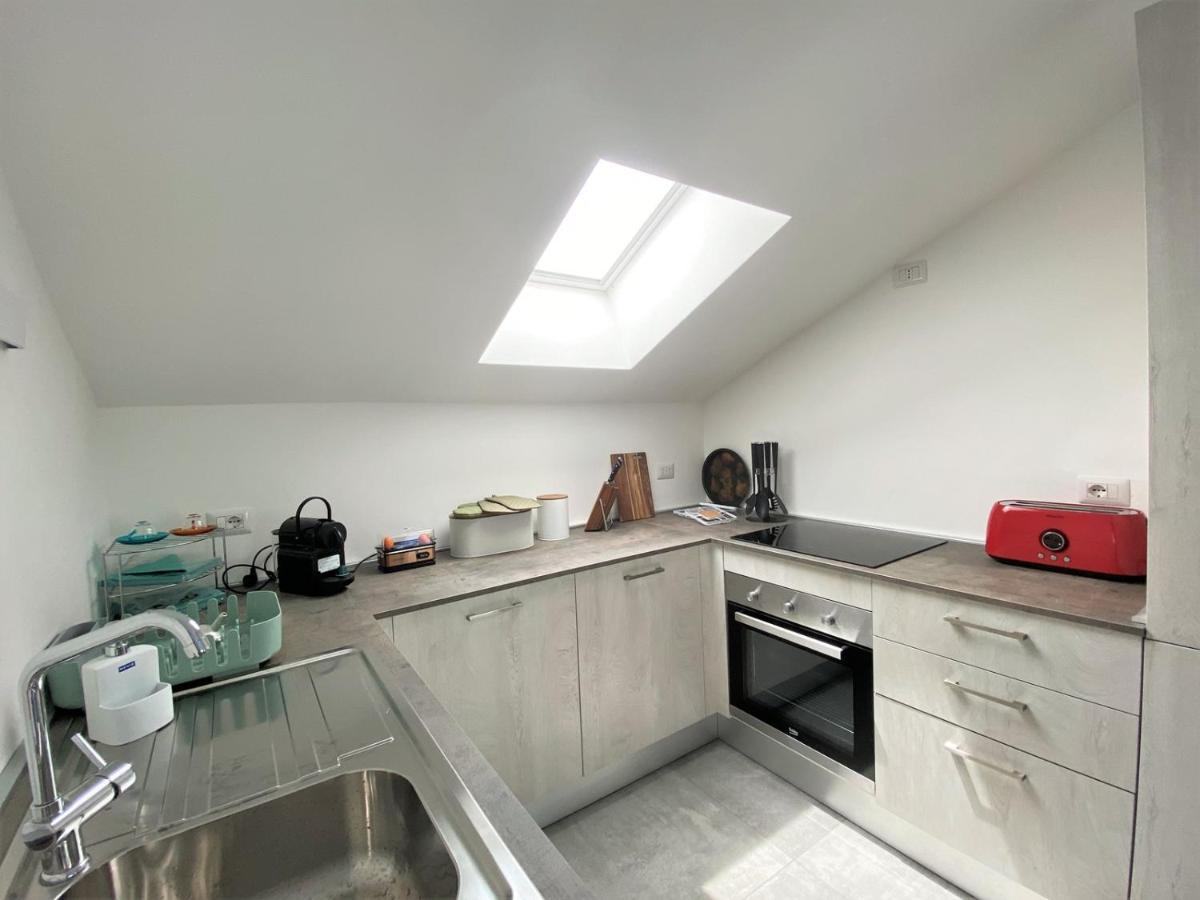 Appartement La Rondinella - Loft With Fantastic View On Lake Como à Argegno Extérieur photo